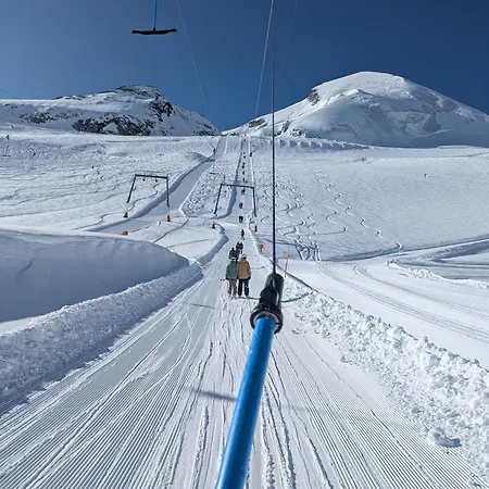 Alpina Peaks Зас-Фе